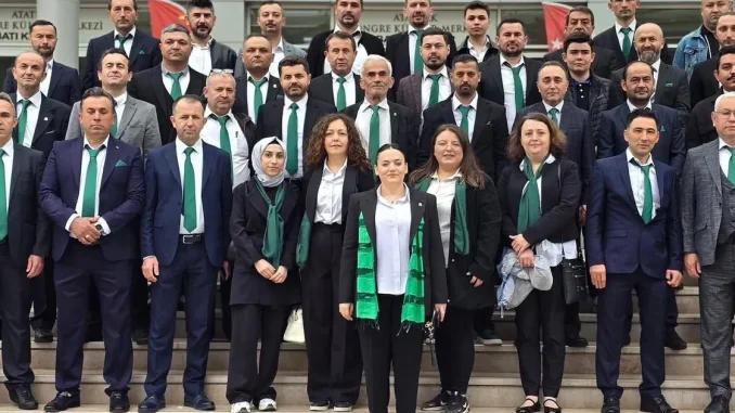 dagderde-ilk-kadin-baskan-derya-basak-dKnjCjlp.webp